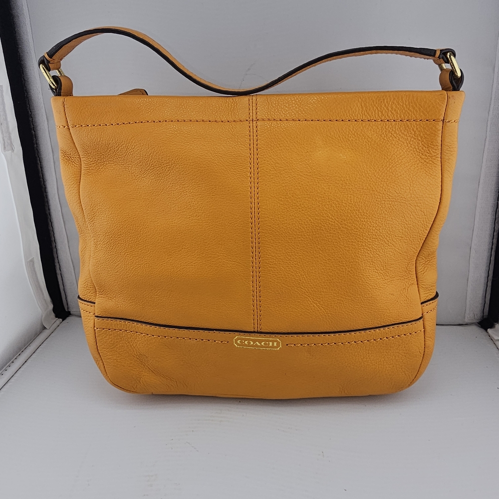 VINTAGE-Coach Park Leather Hobo Bag